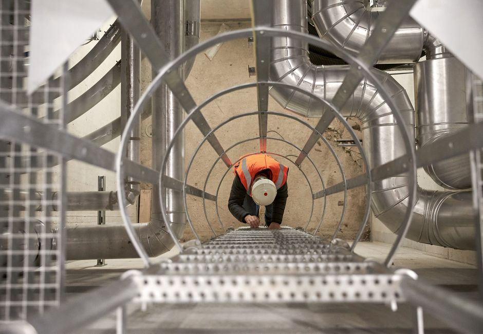 FieldWalk: Large construction sites are highly complex and full of nooks and crannies. FieldWalk: Large construction sites are highly complex and full of nooks and crannies.