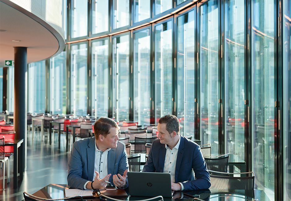 The best place for brainstorming: the cafeteria at Helsana’s headquarter in Dübendorf. The best place for brainstorming: the cafeteria at Helsana’s headquarter in Dübendorf.