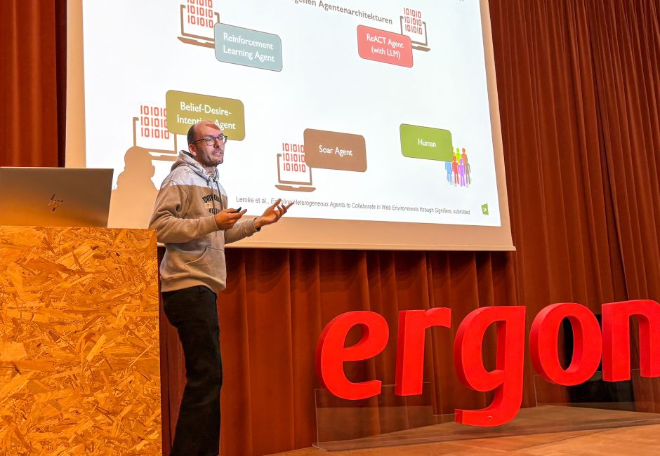 Simon Mayer, Professor für Interaktions- und Kommunikationsbasierte Systeme an der Universität St. Gallen
